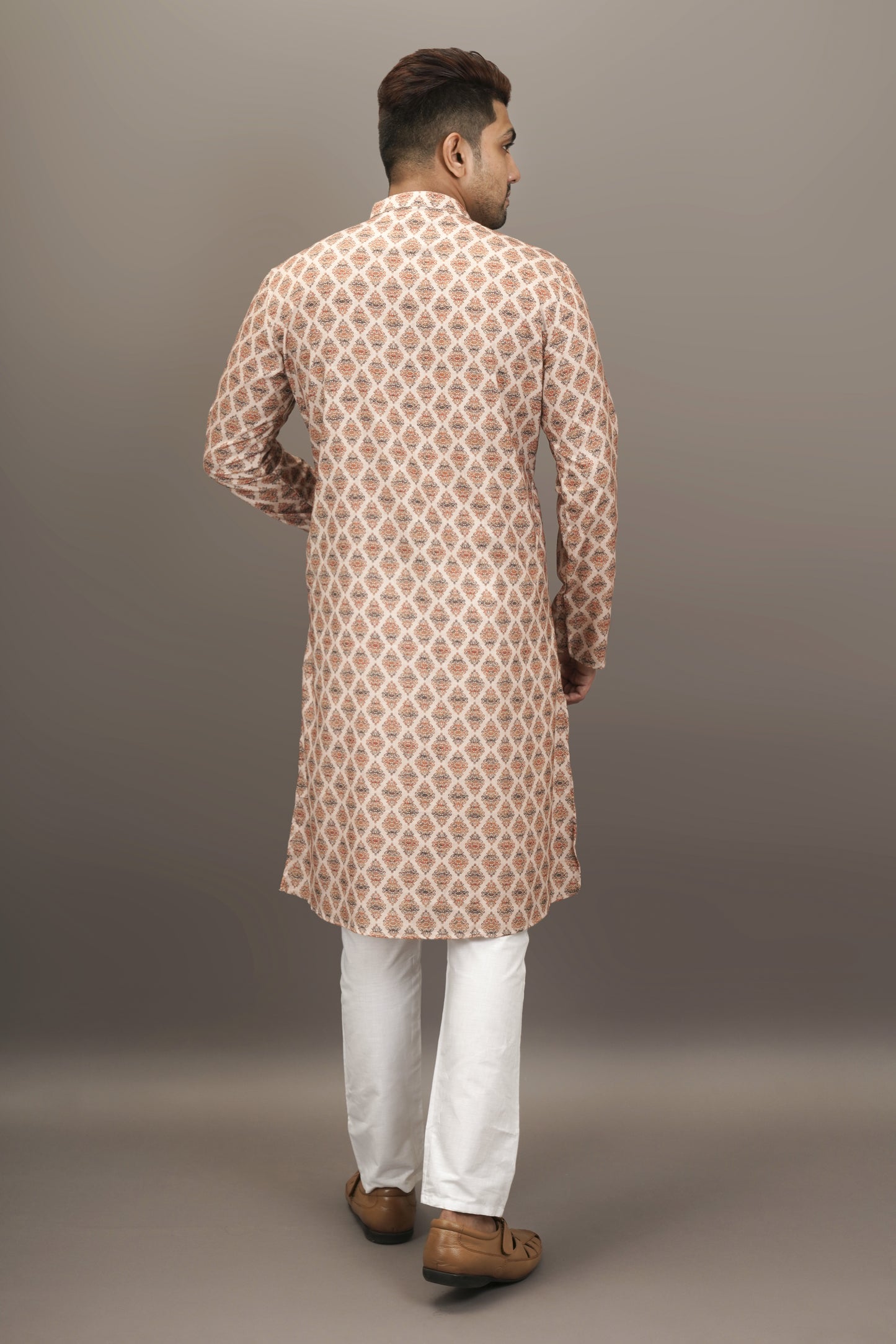 Chestnut Brown colour Printed Kurta with beautiful pattern